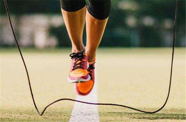 【万无“疫”失】宅家也能把肉减，居家微健身等你来体验