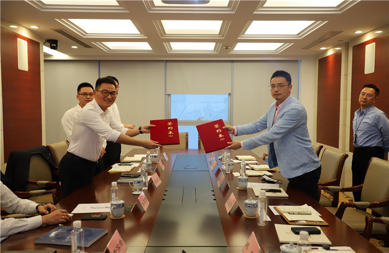 2020年10月，球盟会海外与上海外经集团签署战略合作框架协议。